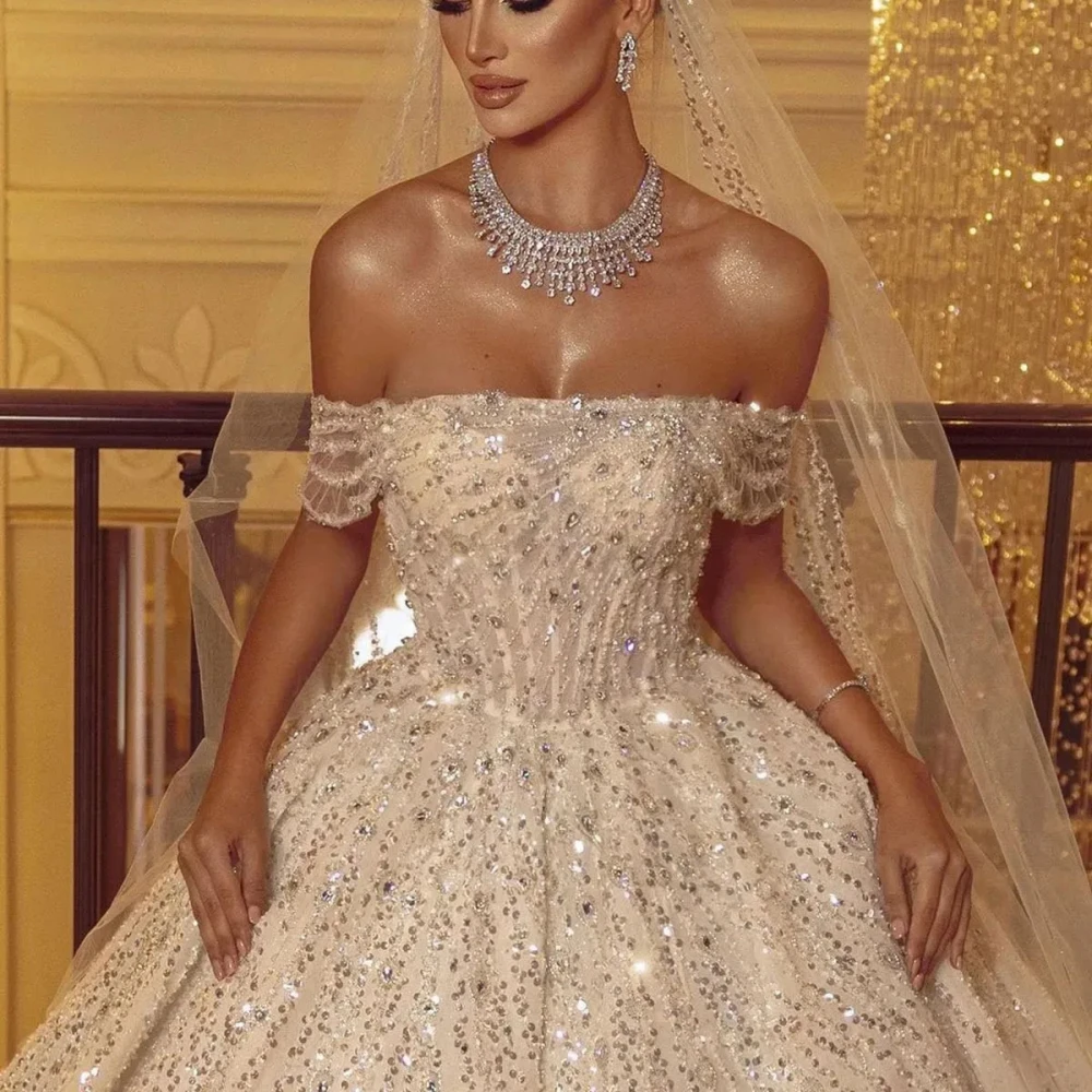 Luxury Floor-length Wedding Dresses Sparkly Beaded Ball Gown Dress For Bride Graceful Crystals Bride Gown Robe De Mariée