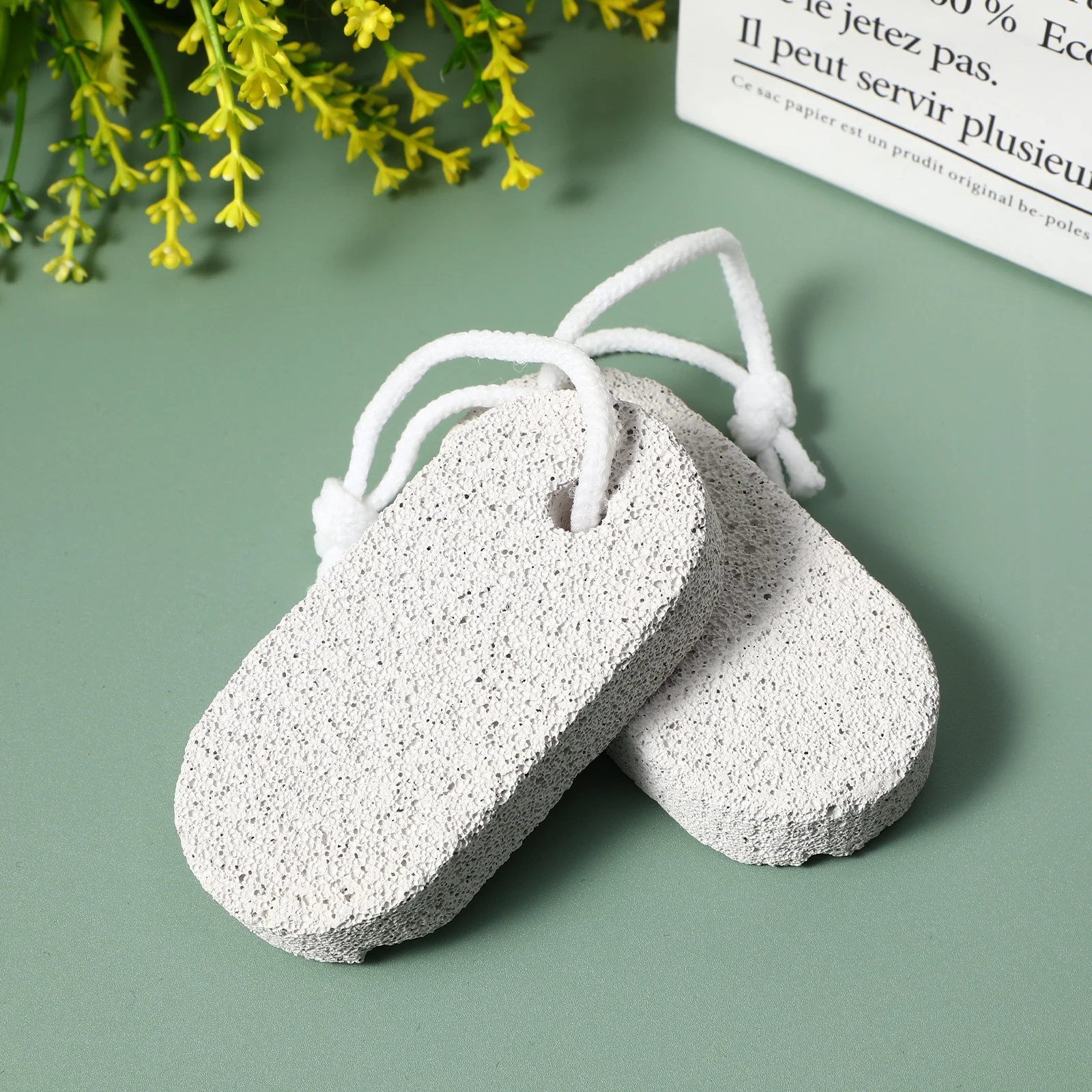 

2 pcs Pet Teeth Grinding Stone 9X4.5Cm Calcium Mineral For Hamster Chinchilla Guinea Pig Small Pets Dental Care Cleaning Tool