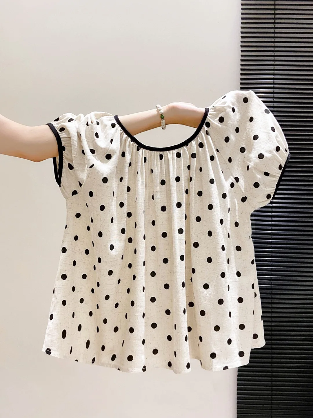 Loose Bubble Sleeve Shirt Women's round Neck Polka Dot Short Sleeve Doll Top Color Block  Summer New Style Gathered Cuff
