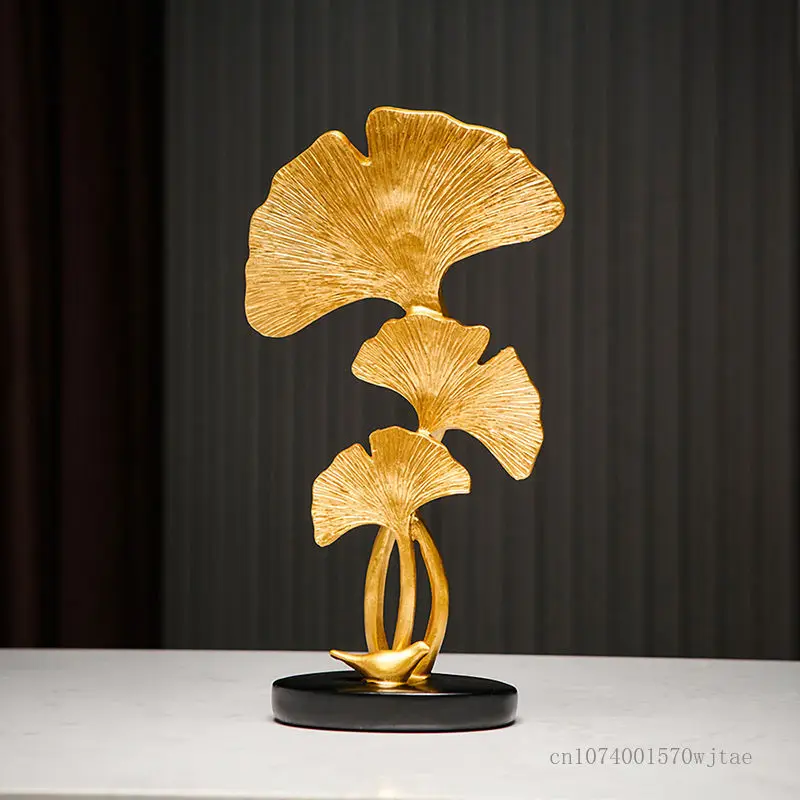 Ginkgo Leaf Sculpture for Home Decoration Creative Light Yellow and Green Simulation Resin Gift Office and Study Living Room 1PC