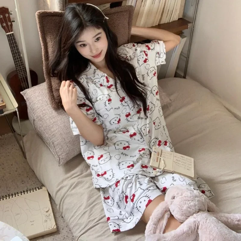 Conjuntos de pijamas negros con estampado de Hello Kitty para mujer, ropa de dormir para niñas, pantalones cortos de manga corta, pantalones, ropa de casa, traje para prendas de vestir exteriores de verano