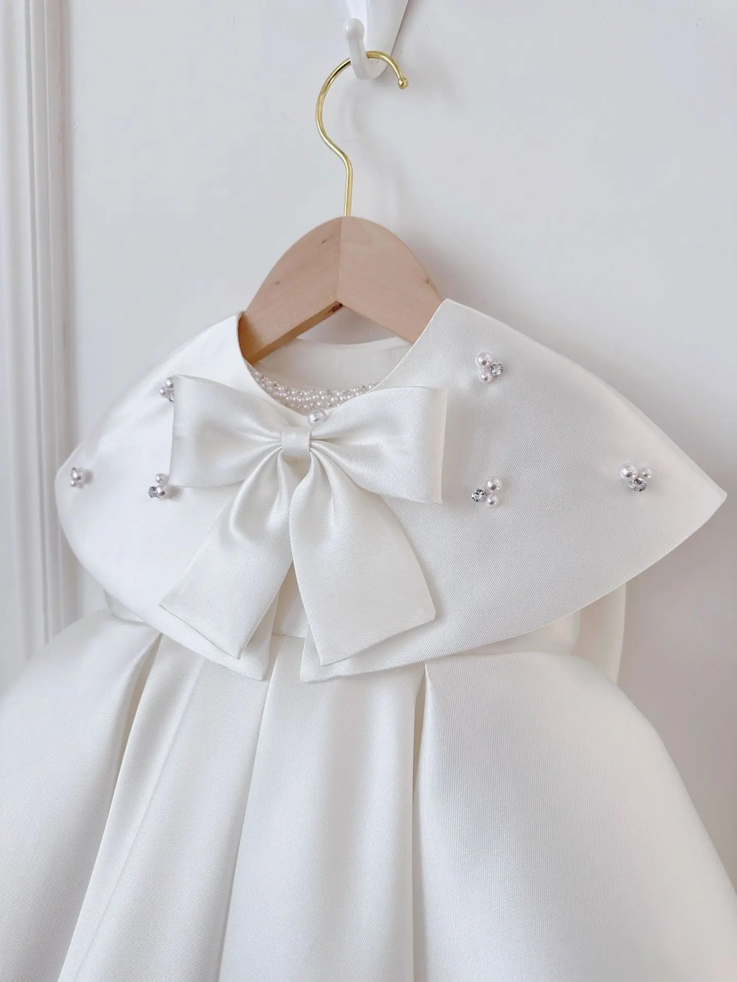 Baby Girl Princess Pearl Silk Dress Cloak Infant Toddler Vintage Bow Vestido Party Birthday Baptism Frocks Baby Clothes 1-7Y