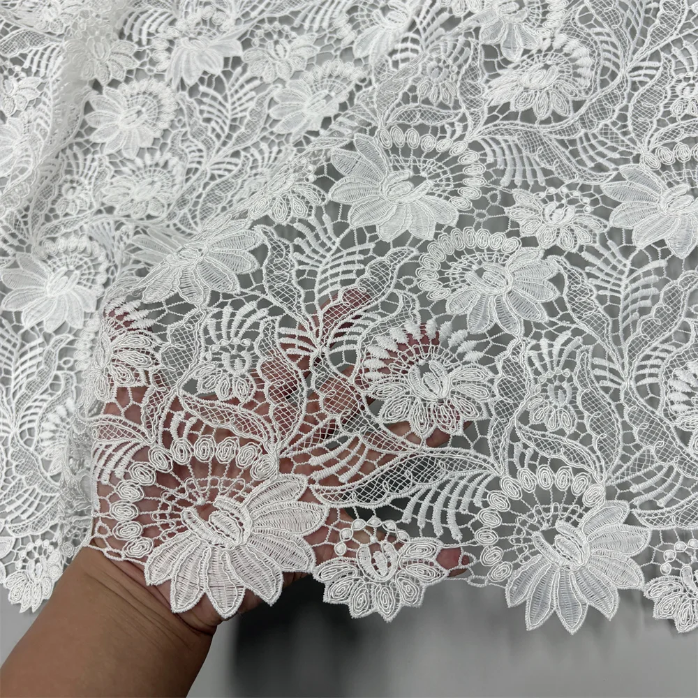 Afrikanischer Luxusstoff 2026 Hochwertige Spitze Wasserlösliche Bestickte Modische Weiche Weiße Spitze 5 Yards – Detail 9