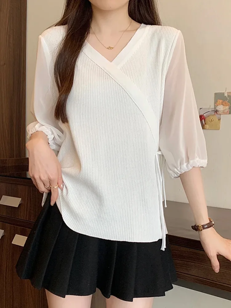 

Korean V-neck Sweater Women Knit T-shirt Pullovers 2025 Summer Short Sleeve Slim Fashion Stylish Chic Ladies Knitwear Jumpers