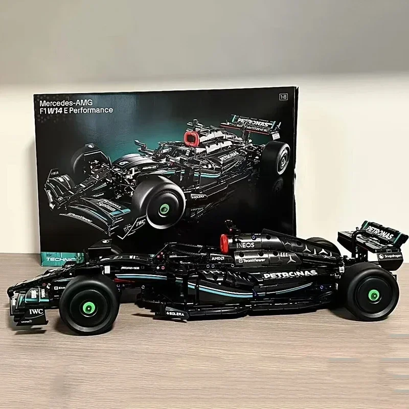 F1 ultra high speed racing car  1:8 1642Pcsbuilding block assembly model, adult and children's holiday gift