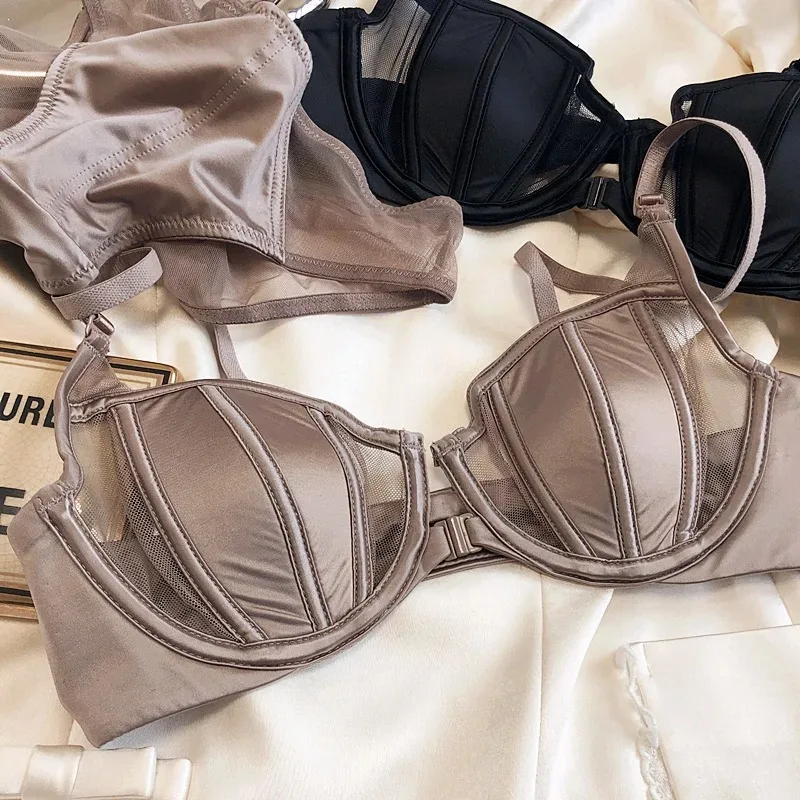 كوب أرنب من الساتان بإبزيم أمامي تجمع الملابس الداخلية ثدي كبير يظهر مجموعة ملابس داخلية صغيرة من الجانب حمالة صدر مجوفة مثيرة #3