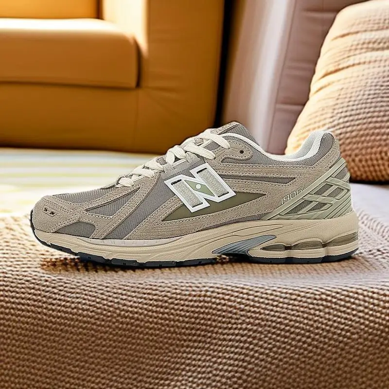

Retro Reimagined: Breathable Leather Sneakers - Anti-Slip Classic with Timeless Versatility
