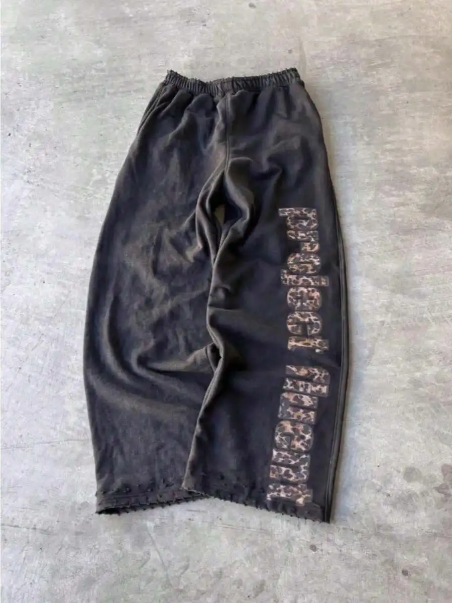 

Unisex Relaxed Fit Leopard Print Casual Sweatpants For Spring Summer Streetwear Style