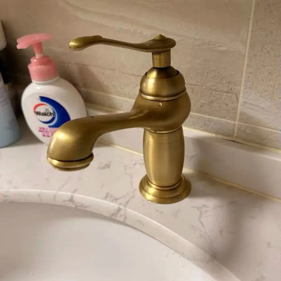 

Luxury French Vintage Brass Divine Lamp Basin Tap Domestic Bathroom Vanity Unit Cold & Hot Basin Tap