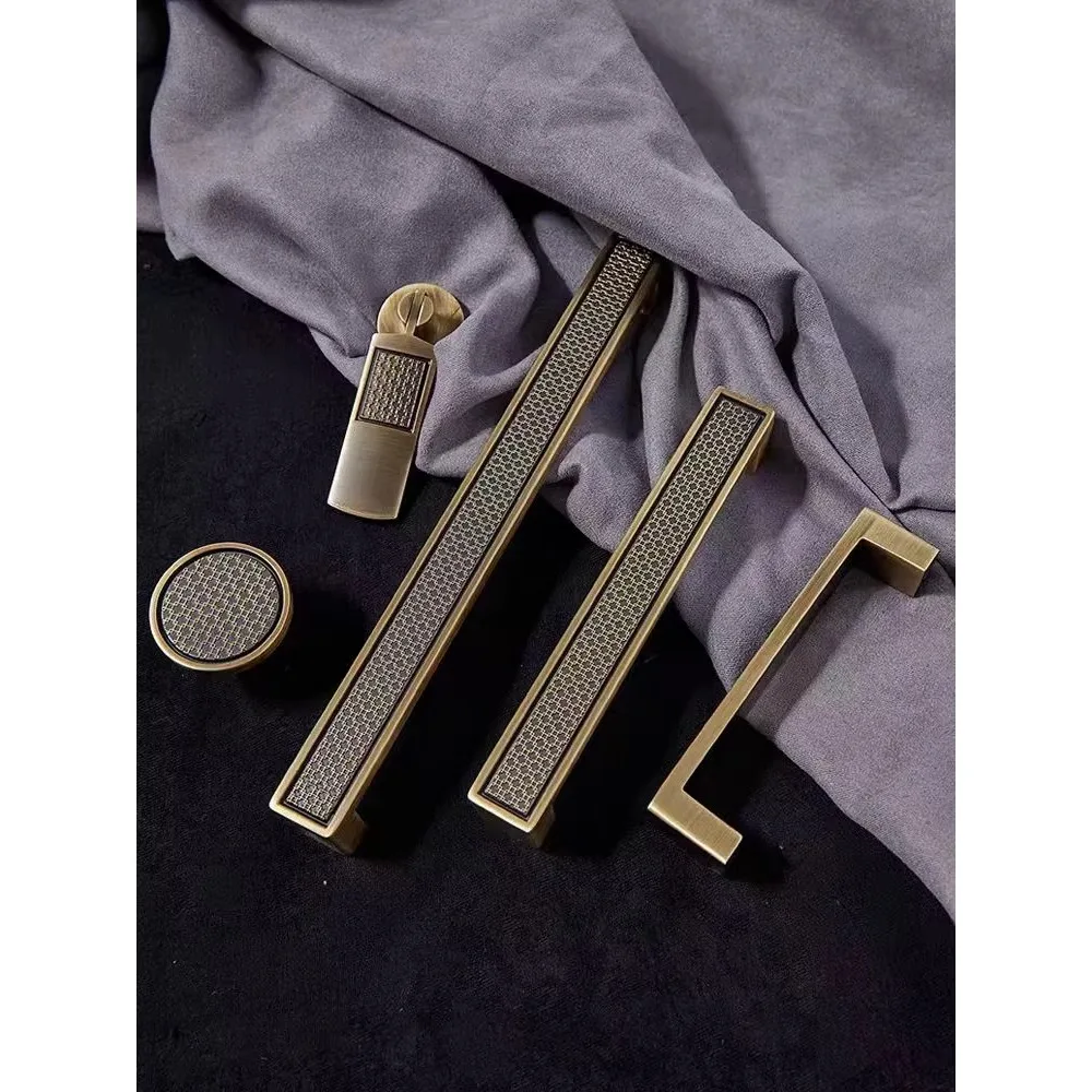 Medieval Style Solid Bronze Wardrobe Handle Antique Brass Furniture Handles Knobs Pendant Round Cabinet Pulls Ring Hardware