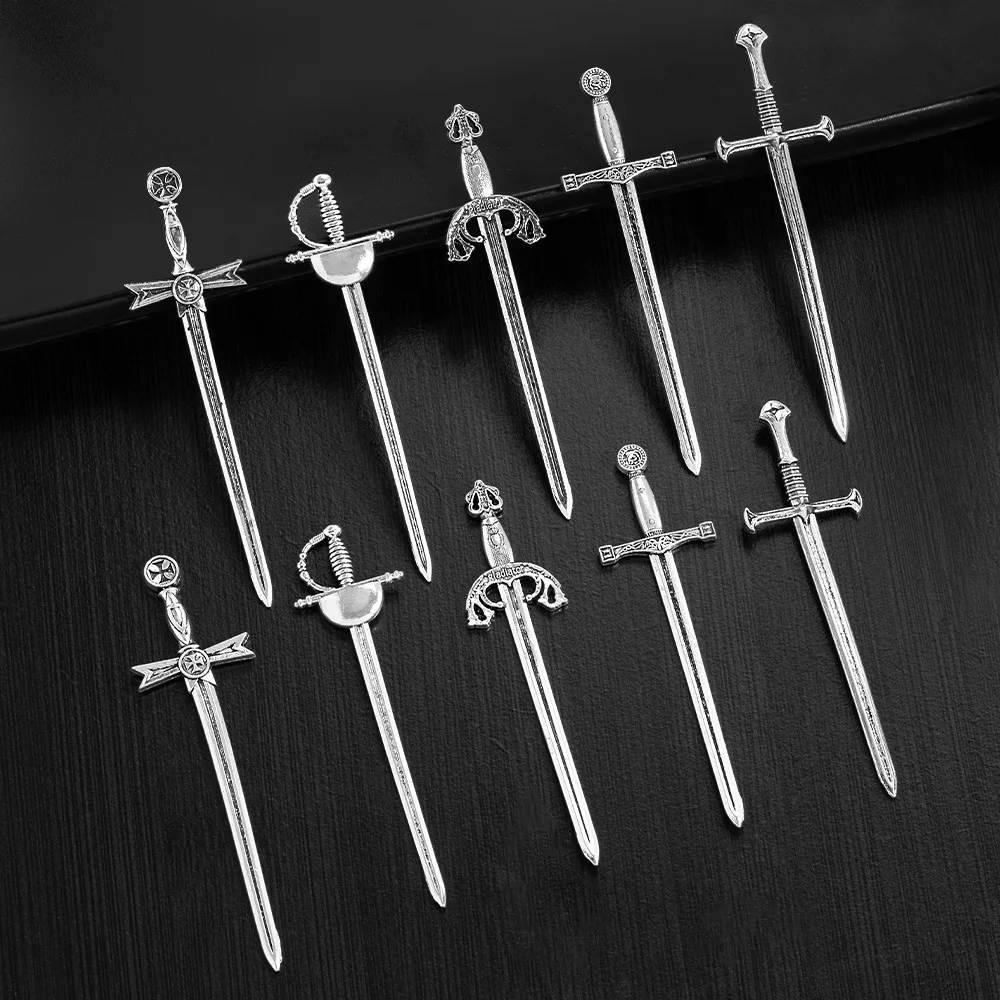 إكسسوارات مجوهرات من سبيكة DIY، قلادة سيف، إكسسوارات سيف طويلة من الفضة القديمة