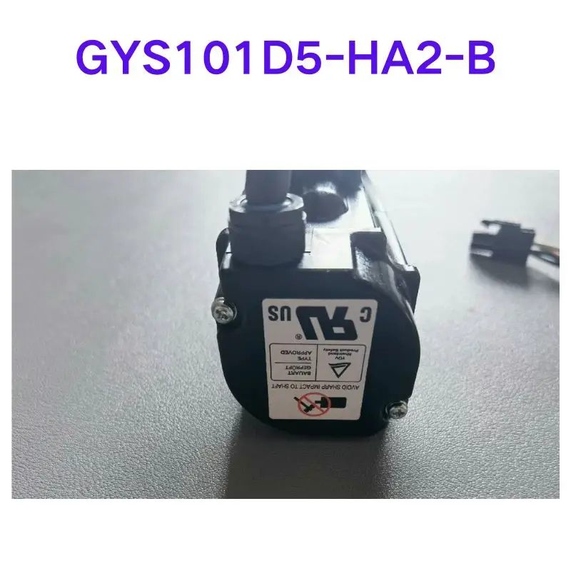 Second hand test OK Servo motor GYs101D5-HA2-B