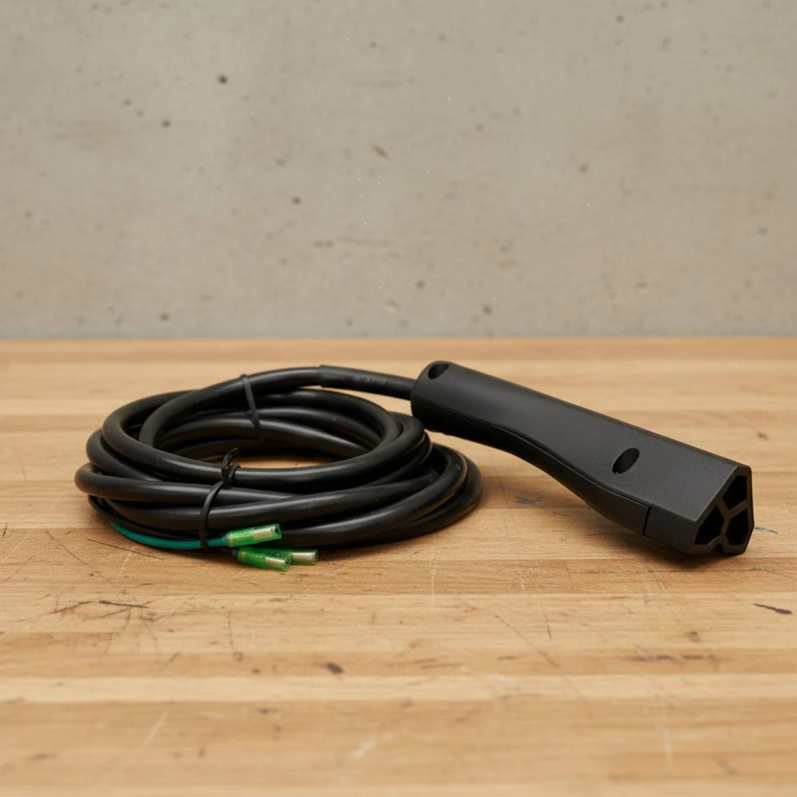 

Plug-and-play Golf Cart Charger Cord 3-pin Charging Connector Power Cord Set for 48V Electric Vehicle