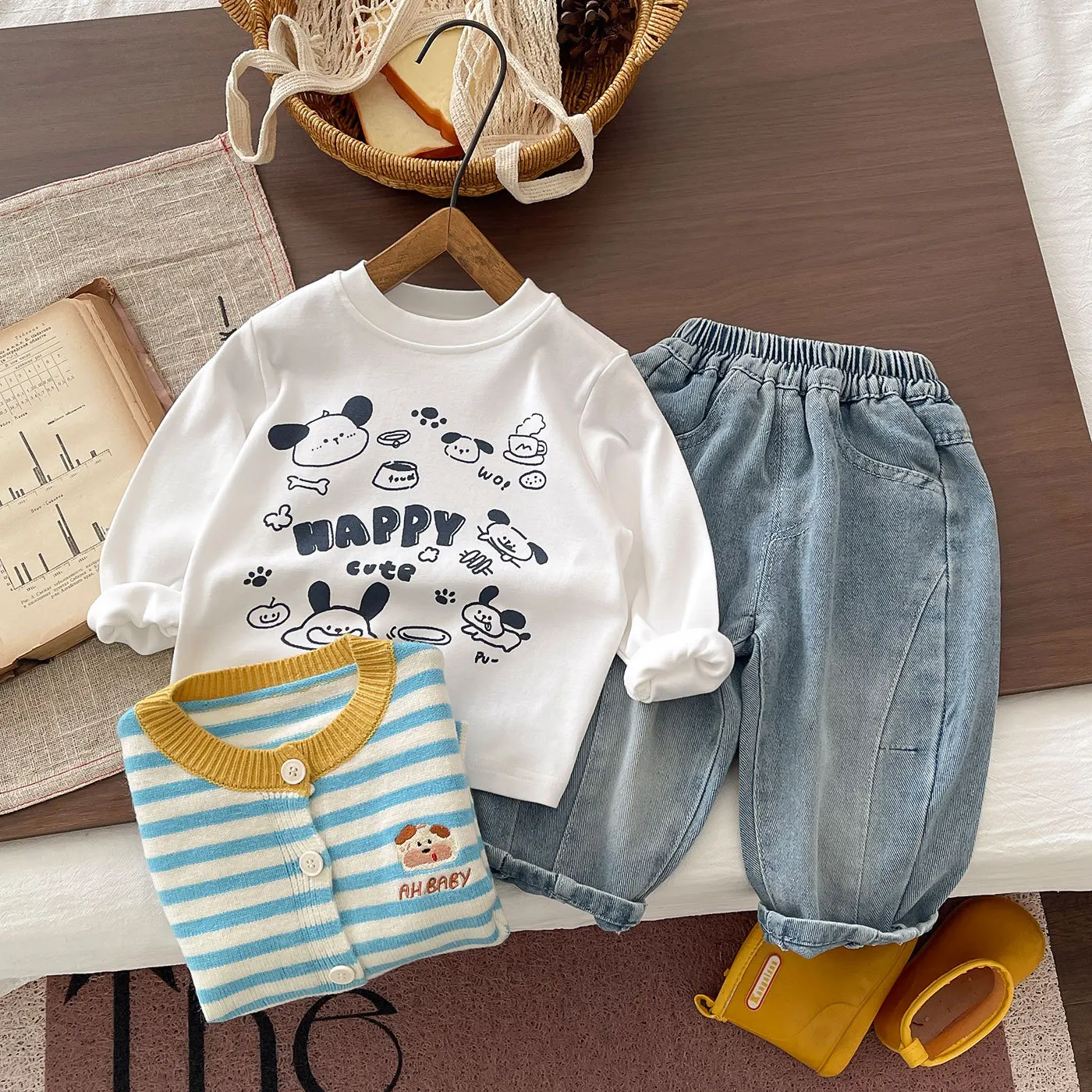 Boys Clothes Sets Spring Autumn Children Knitted Sweaters Coats T-shirts Denim Pants 3pcs Casual Suit For Baby Tracksuits Kids 5