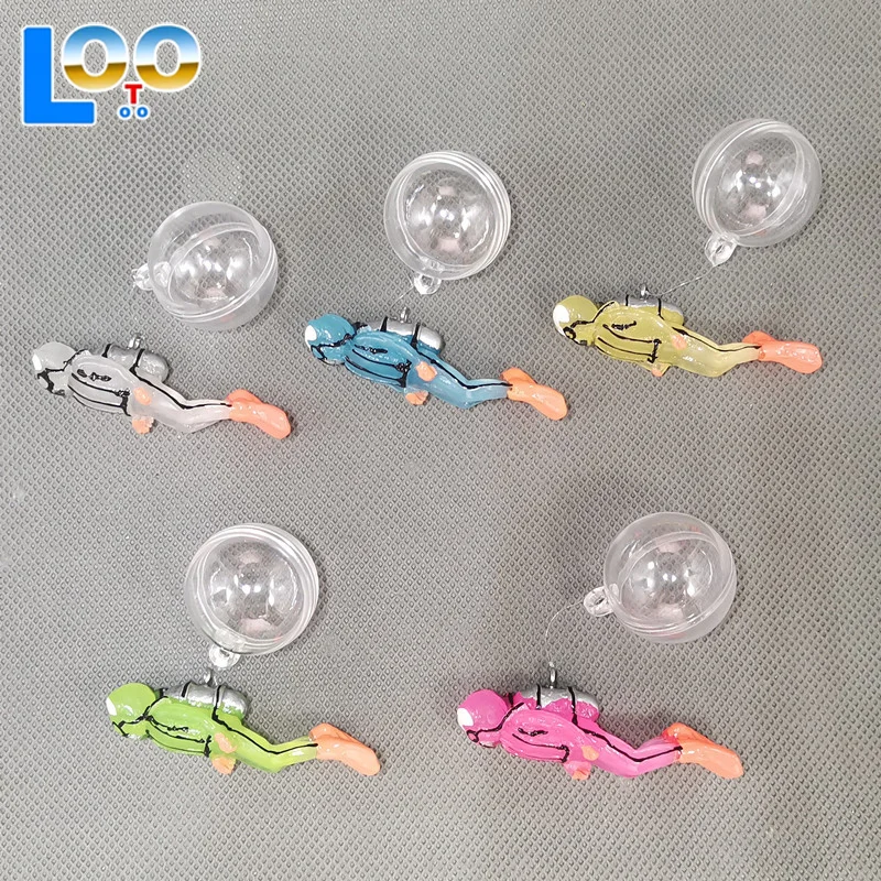 ตกแต่งตู้ปลาเรซิ่นลอยนักประดาน้ําถังปลาลอยตกแต่งภายใต้น้ําชุดโลกใต้น้ําขนาดเล็กลอย