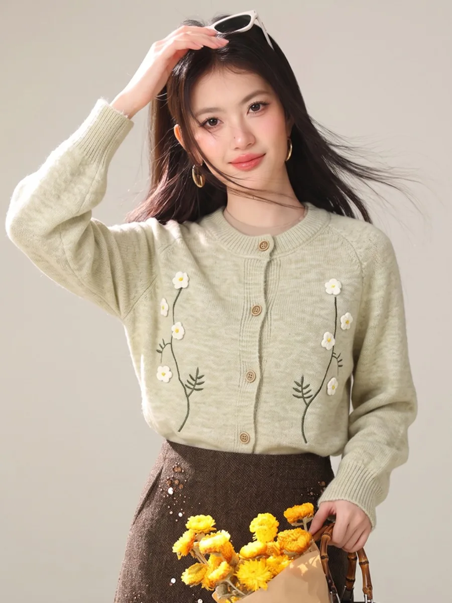 Soft Knitted Embroidered Sweater Cardigan Women's Autumn Winter Loose Lazy Sweet Style Korean Match All Pure Wool Knitwear
