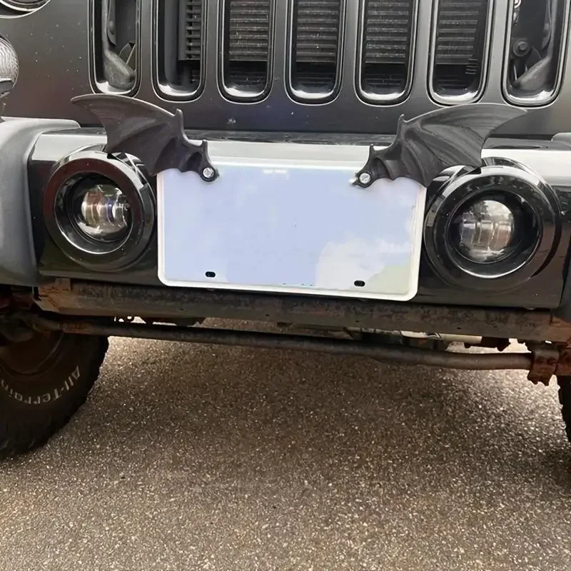 

1 пара черных чехлов и рам для номерных знаков автомобиля с крыльями летучей мыши, украшение из прочного пластика, идеальный подарок для любителей тематических вампиров ужасов