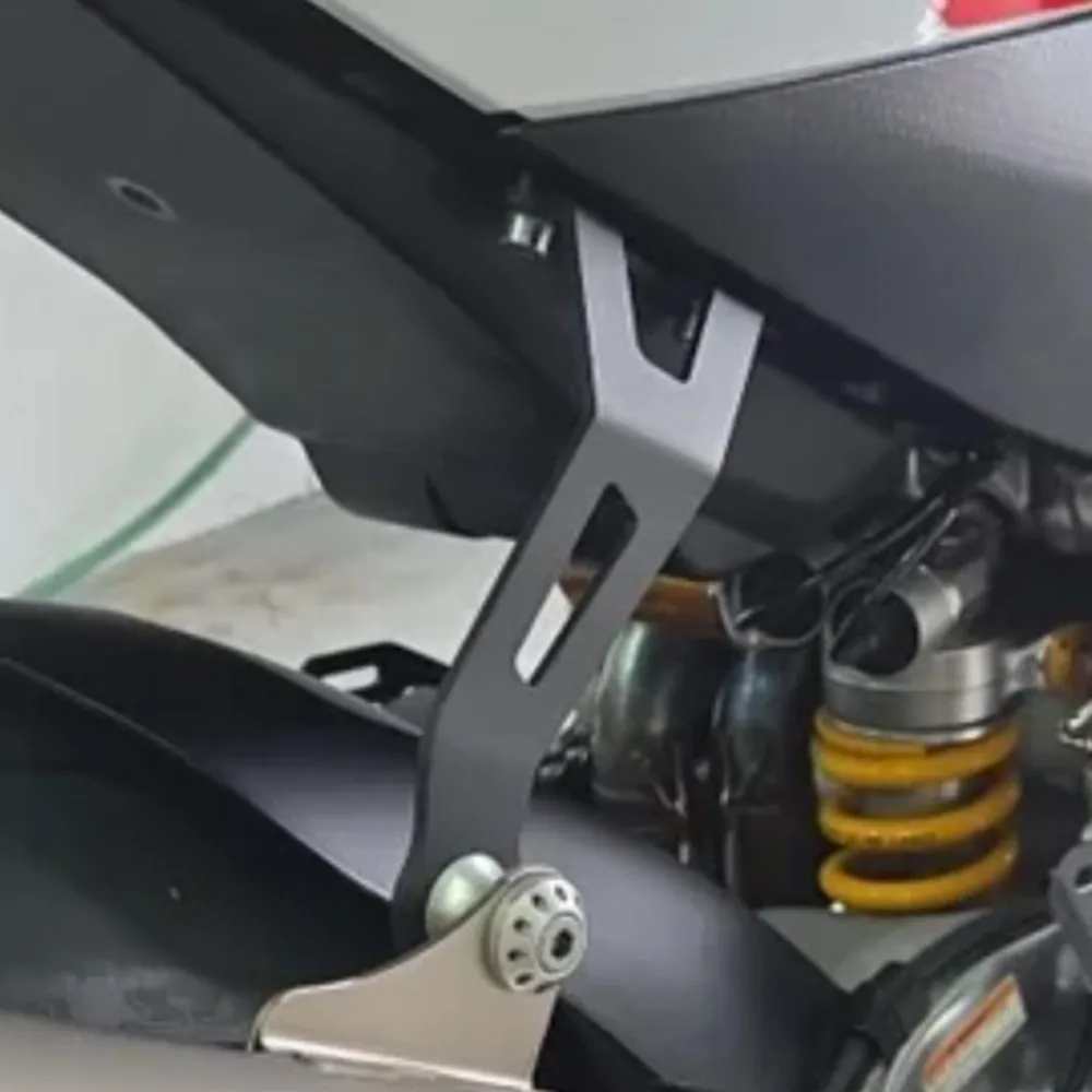 

For Aprilia RSV4 Tuono V4 2021-2026 2025 2024 2023 Motorcycle Aluminum Exhaust Hanger Bracket Black Accessories Muffler Support