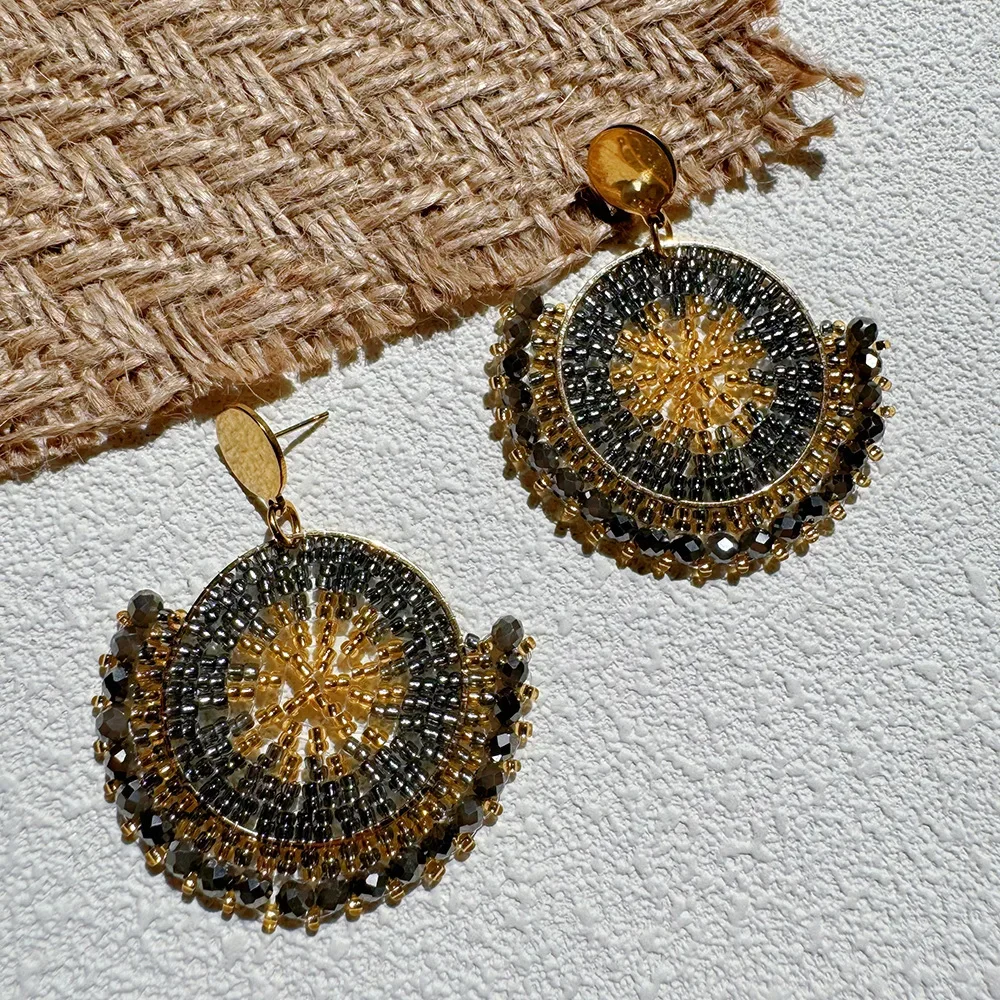 Серьги из бисера ручной работы 2025, круглые серьги с кристаллами в стиле ретро, богемное ручное плетение, креативные серьги из бисера для женщин