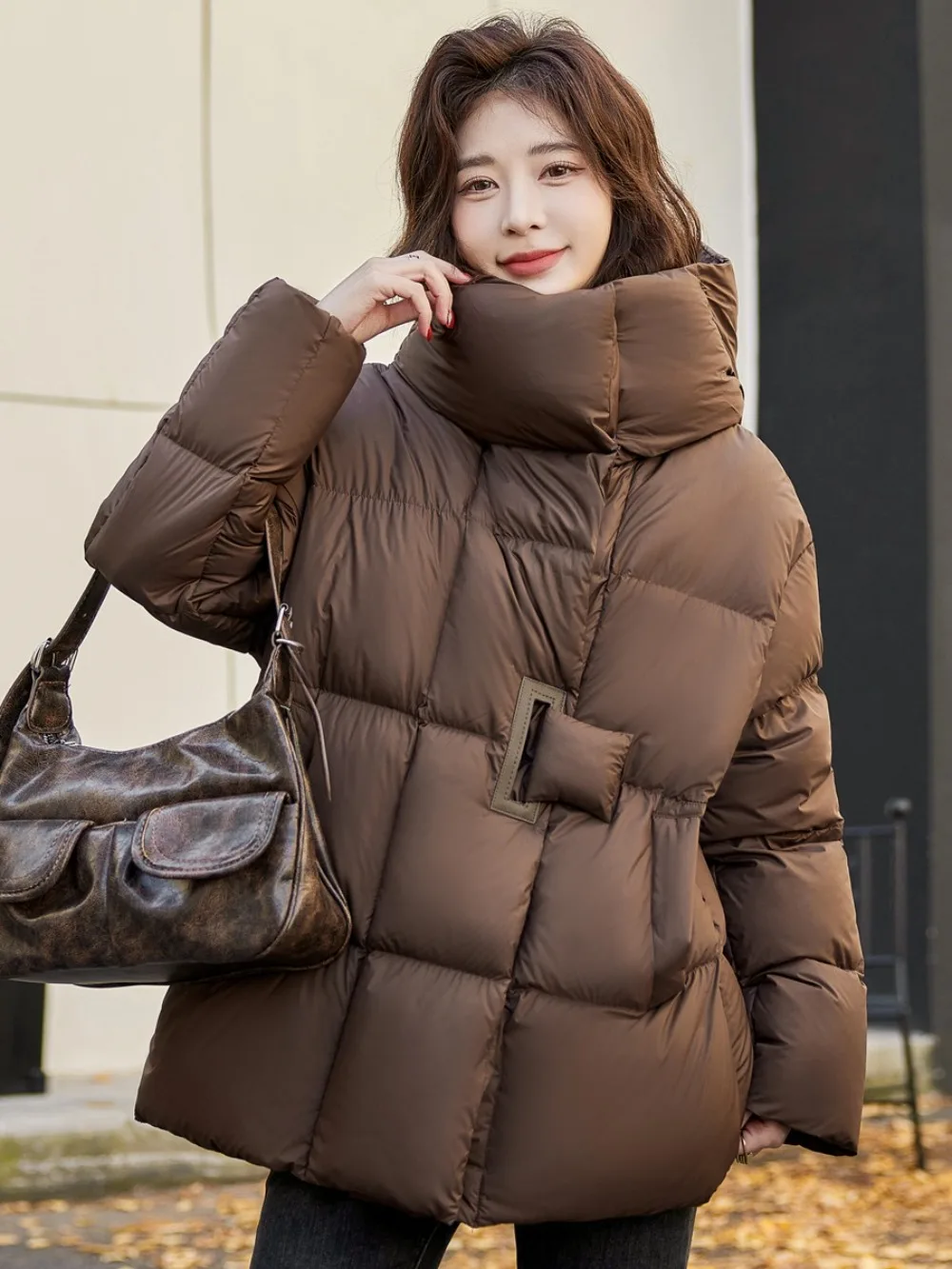 2024 Fashion Female Winter White Duck Down Jacket Women Thick Warm Fluffy Parkas Loose Oversized Puffer Coat Outwear