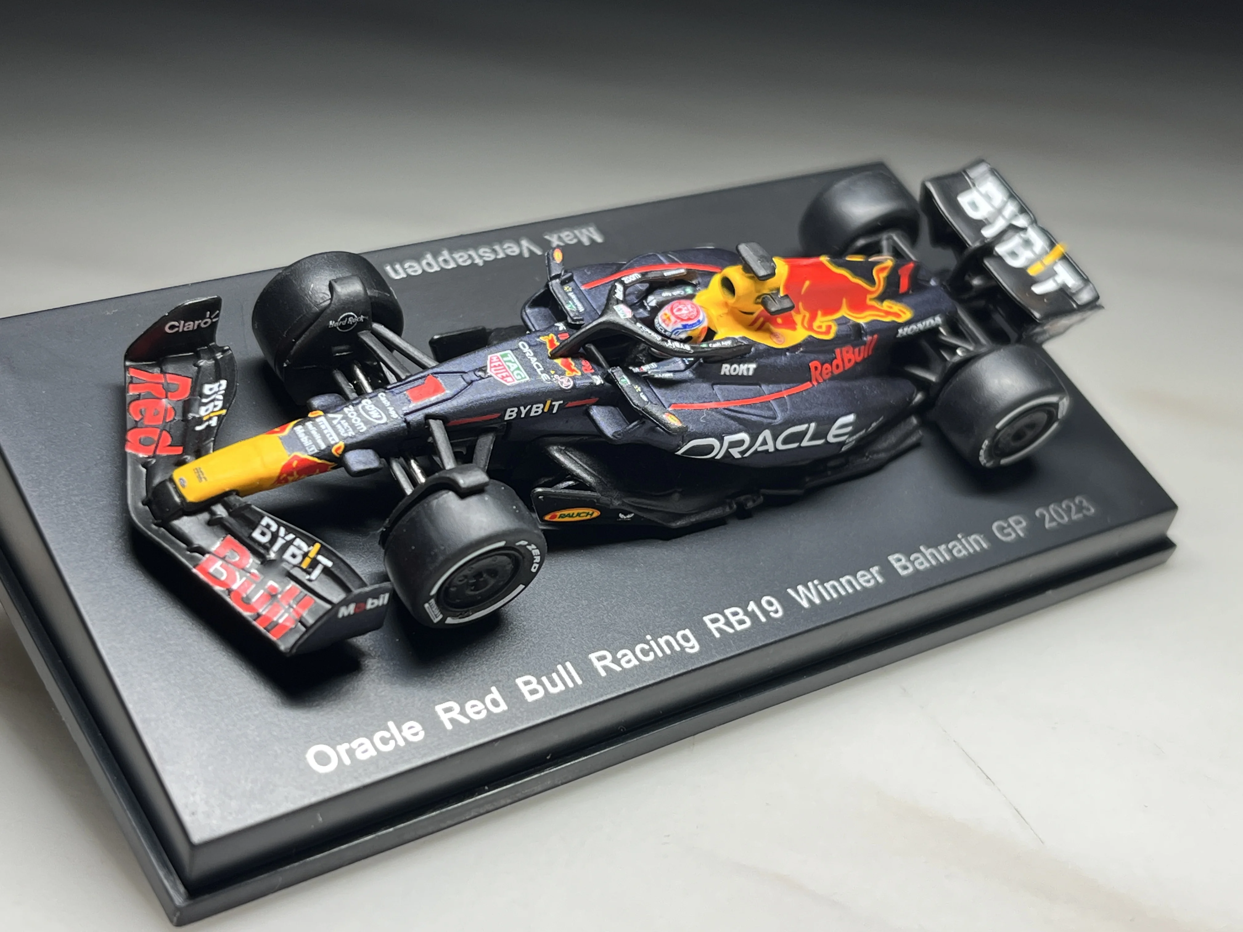 2023 1:64 Verstapan Perez F1 Red Bull RB19 miniaturowy model z żywicy, dekoracja dla dorosłych, zabawka dla chłopca, prezent urodzinowy dla dzieci