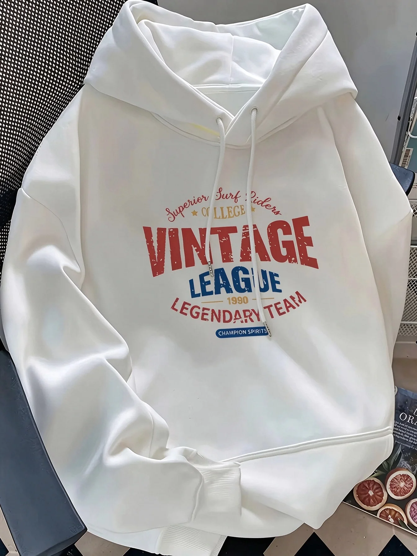 Autumn and winter hooded sweatshirt with Korean printed casual style multifunctional easy to wear suitable for commuting hoodies