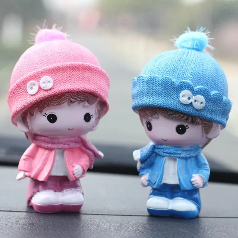 Creative Car Decorative Figurines Cute Couple Dolls Wish Fulfillment Home Desktop Small Ornaments Ideal for Vehicle Interior