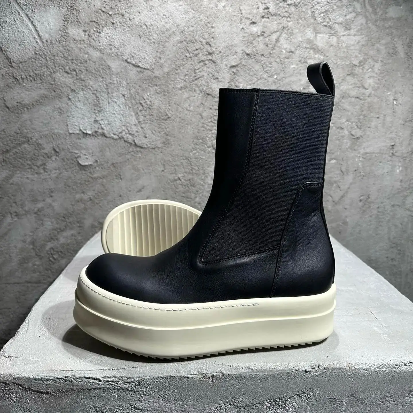 Stivali Chelsea casual fatti a mano Rock Street con suola in vera pelle nappa di alta qualità con suola da 6 cm