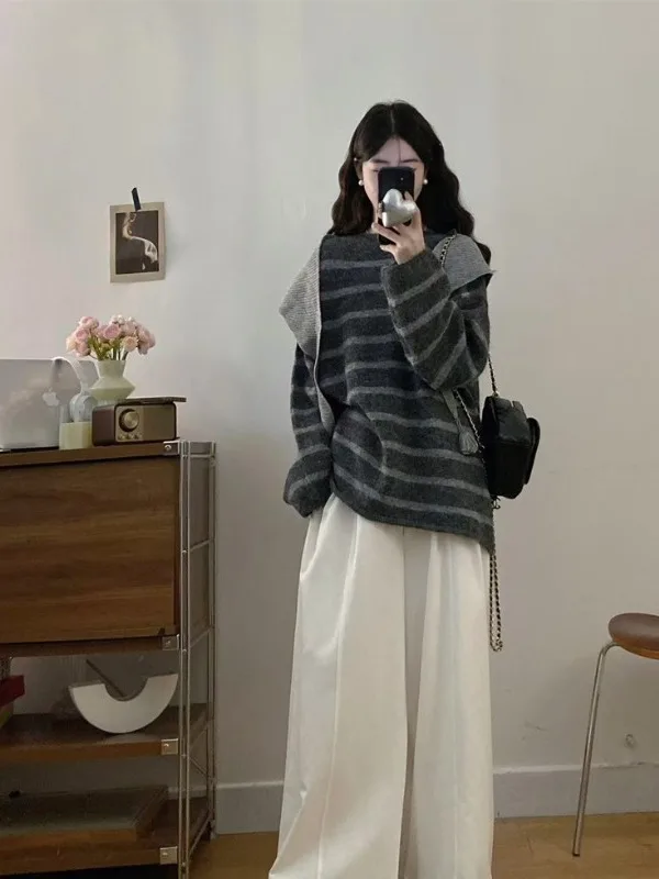 

Женский повседневный вязаный свитер больших размеров, осенне-зимняя новинка, в полоску, с цветовыми блоками, в стиле оверсайз, универсальный, омолаживающий образ