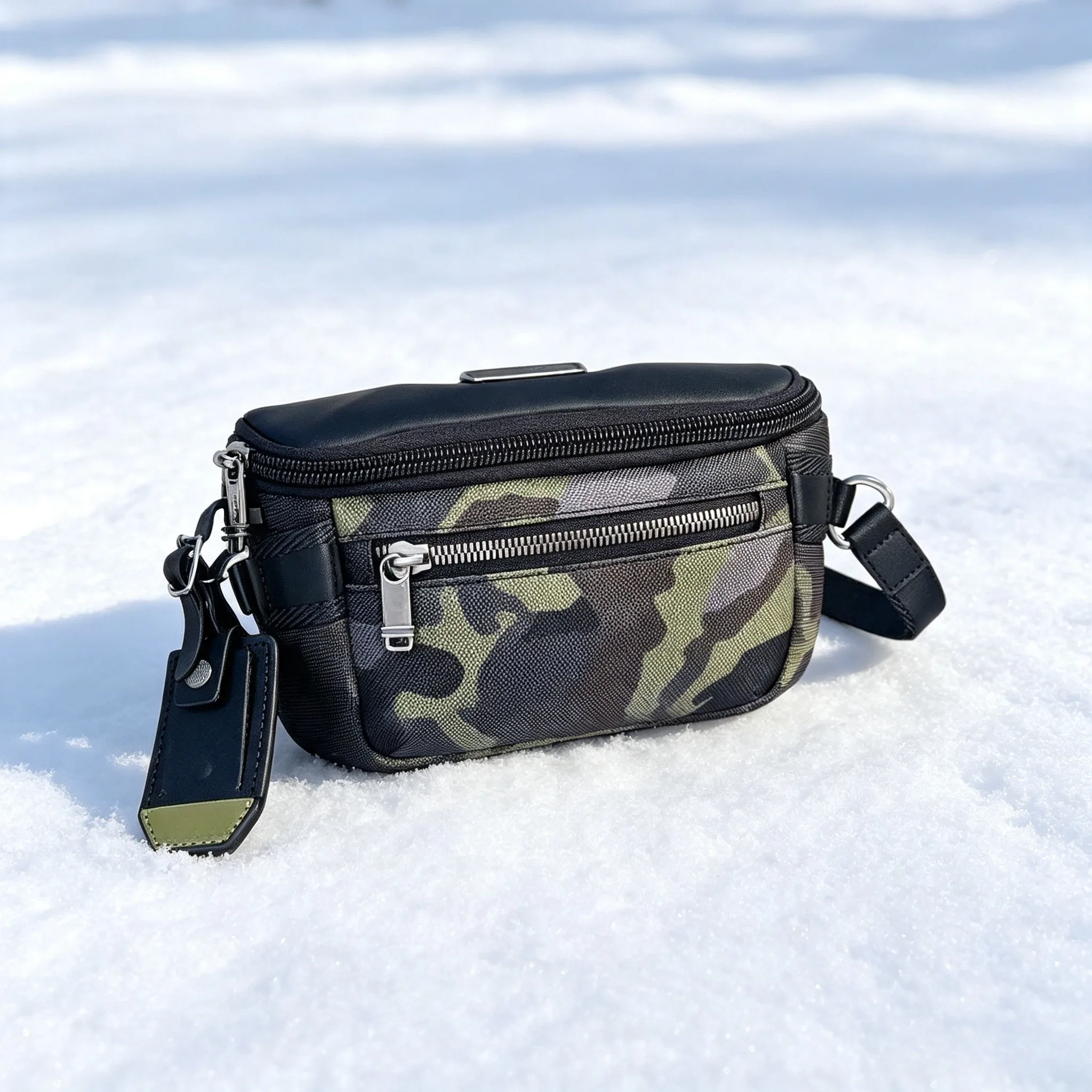 New Men Ballistic Nylon Chest Sling Bag, Business Casual Convertible Waist Pack Crossbody Shoulder Bag for Daily Commute view 2