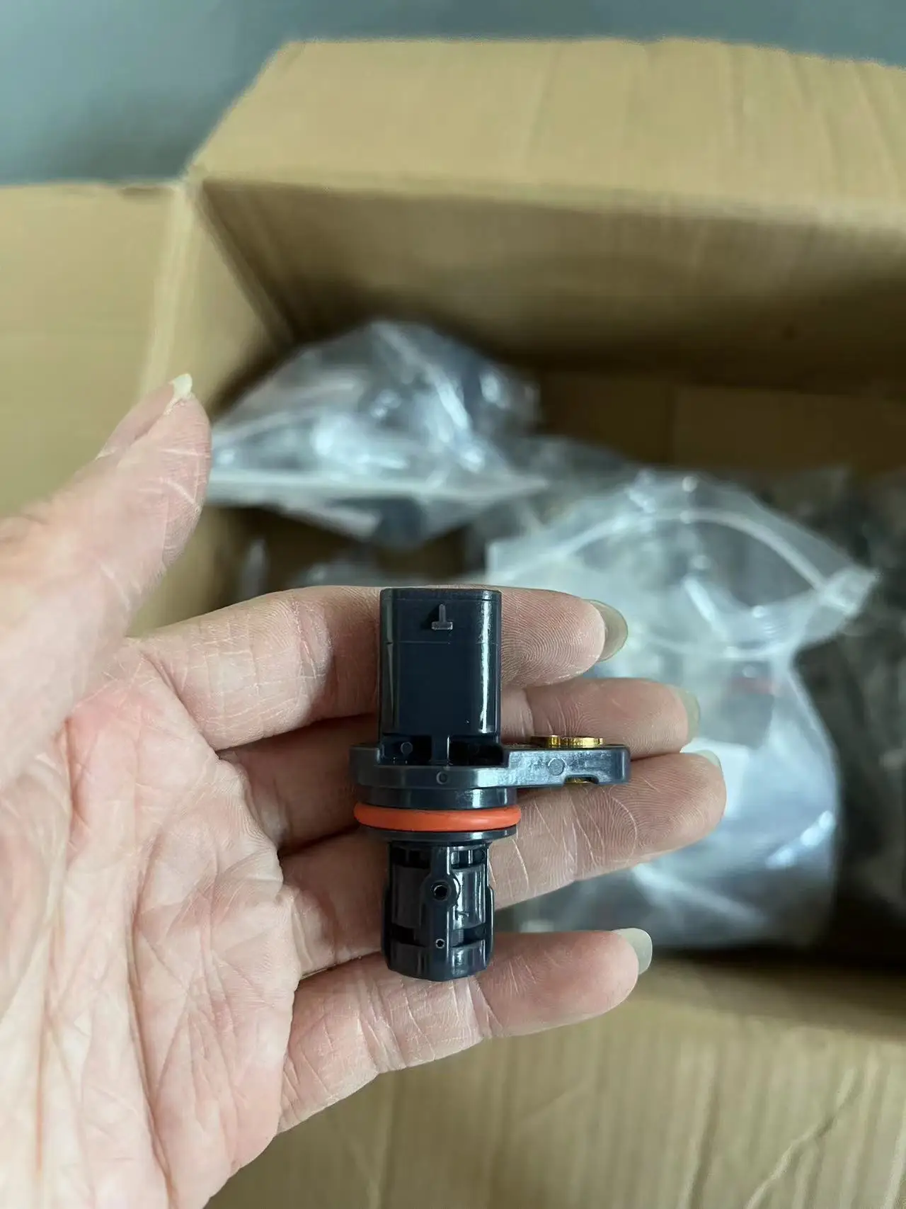 

55565708 55565709 Датчик положения распределительного вала на входе и выхлопной трубе для Chevrolet Cruze-1,6 1,8 Aveo Sonic Op-el Vauxhall Pontiac PC850