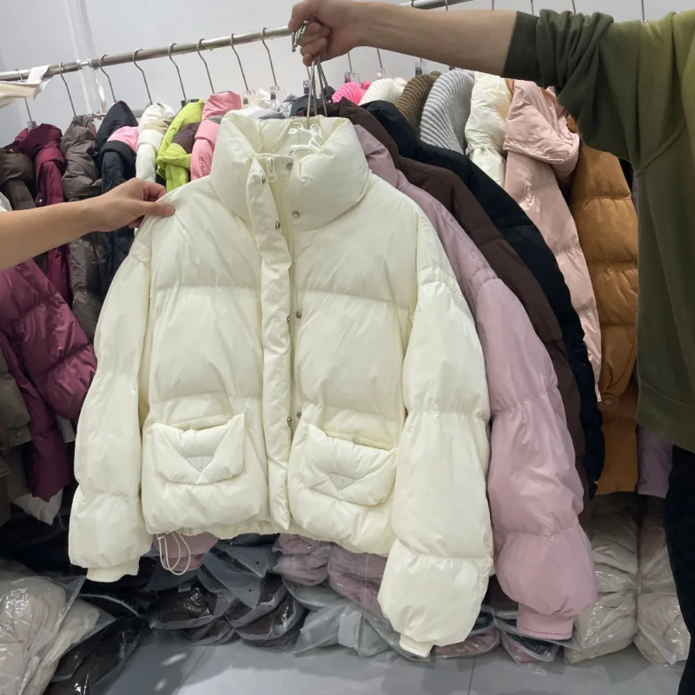 Doudoune courte chaude en duvet de canard blanc pour femme, manteau à pain épais à col montant, nouveau Style, automne hiver 2025