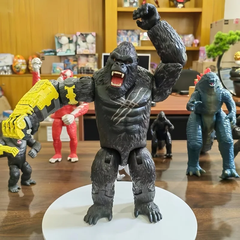 Original Empire Anime Figure Tiamat Mothra Action Figure Playmates Godzilla X Kong 2024 New Child Toys Christmas Gift