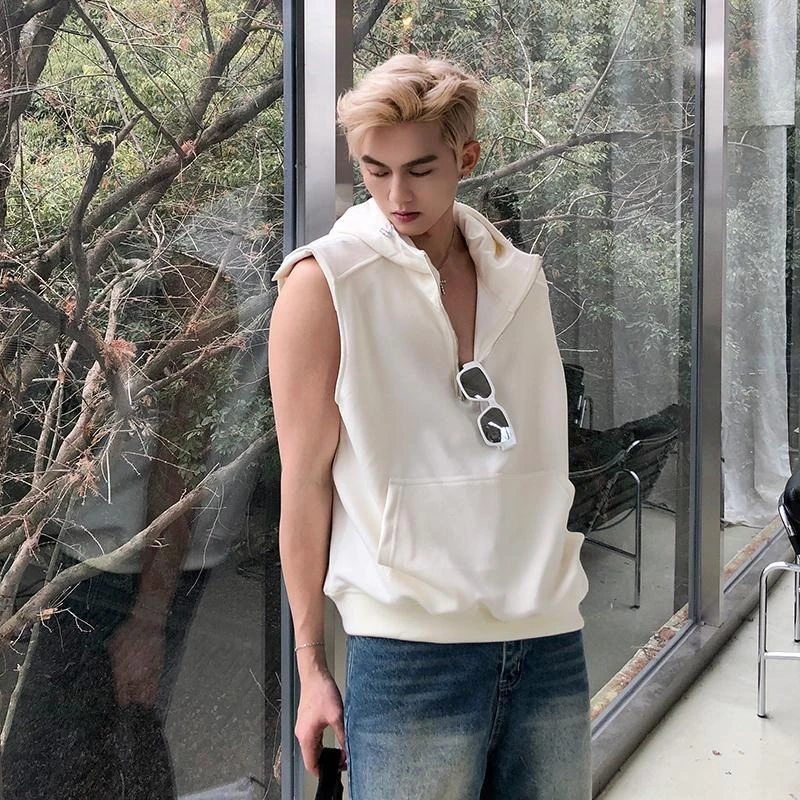 تي شيرت رجالي بقلنسوة XXL Streetwear بدون أكمام تي شيرت صيفي كاجوال خفيف الوزن بسحاب