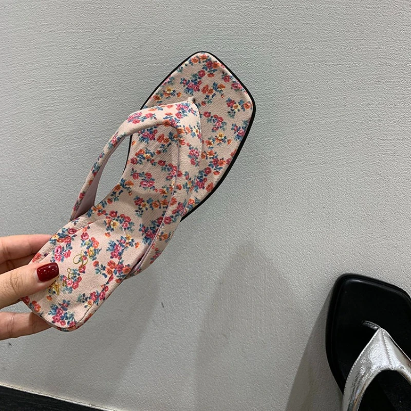 Summer Wedges Heel Floral Flip Flop Women Fashion Thick Bottom Clip Toe Slippers Outdoor Comfort Beach Vacation Slides Shoes view 4
