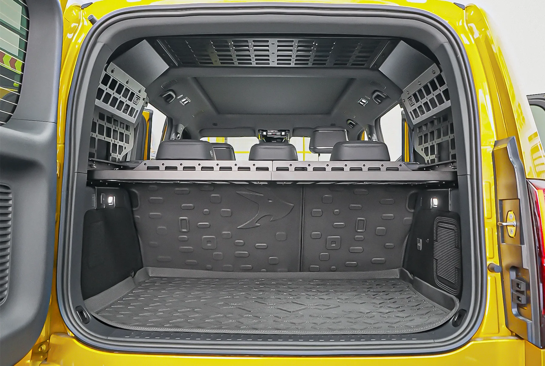 

For BYD FangChengBao Leopard 5 Denza B5 2024 2025 Modular Storage Panel Shelf Modification Rear Trunk Debris Rack Molle Panel