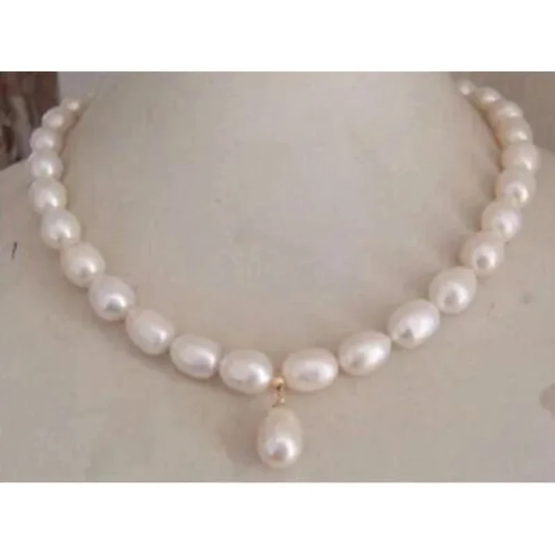 

Beautiful 11-12mm South Sea White Pearl Baroque nelace18inch925silver