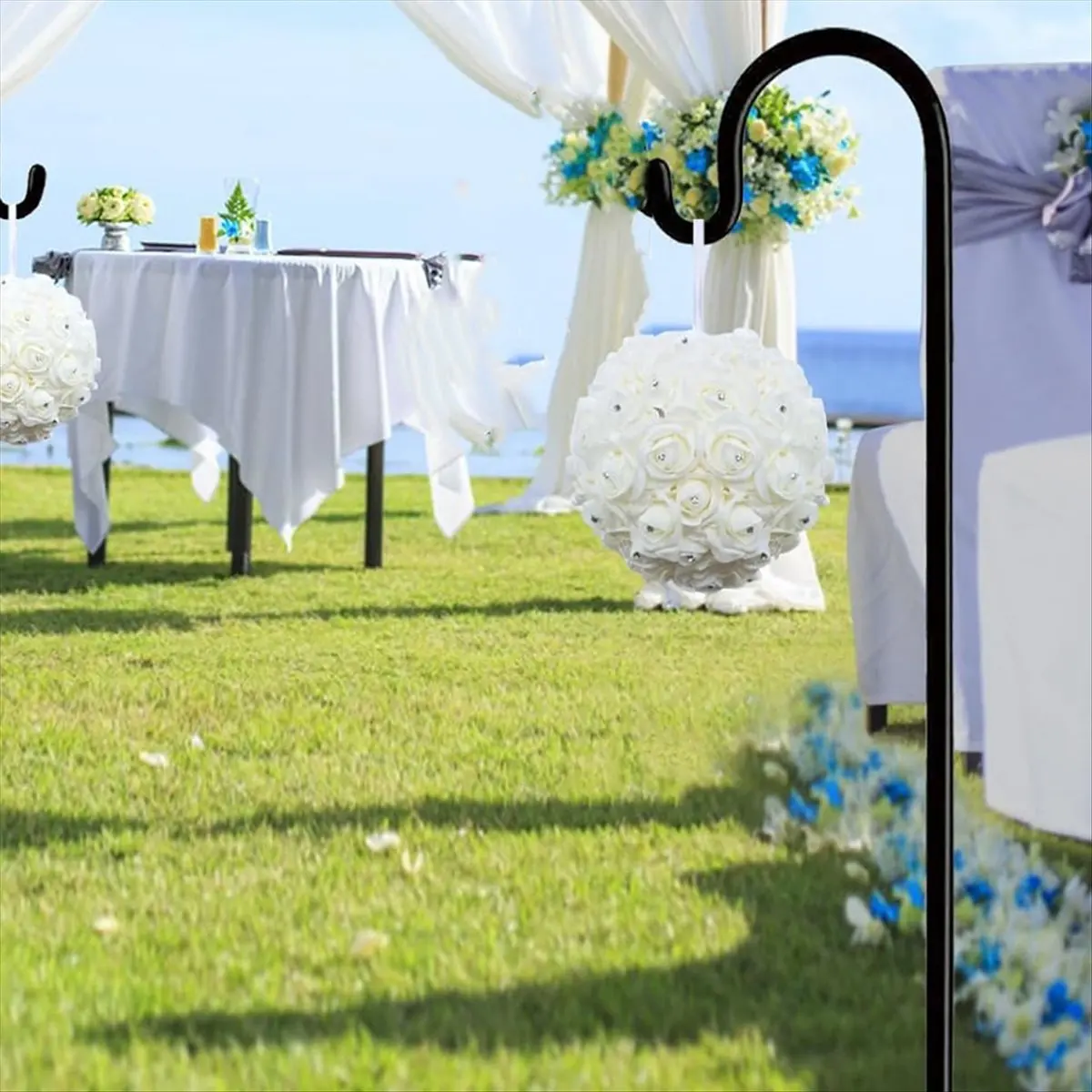 A24I Outdoor Shepherd Hook, Bird Feeder Pole Holder, Garden Hanging Stakes for Solar Plant Hanger Wedding Decoration