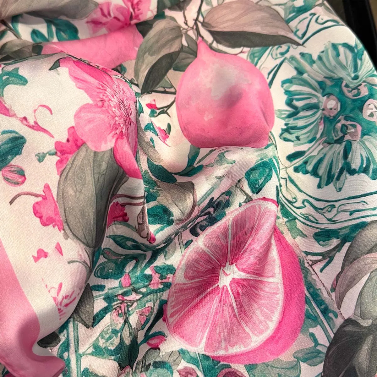 Quadratischer Seidenschal mit Zitronenmuster für Damen, weicher Hijab für alle Jahreszeiten, Dekoration für den Hals, Kopftuch, Foulard, Bandana, Halstücher – Detail 4