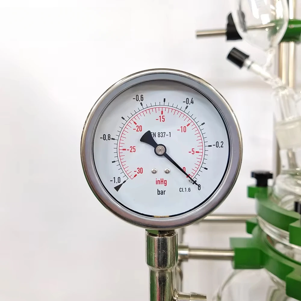 50 Liter Stirred tank Chemical Reactor for Cold Extraction of Ethanol Jacketed Glass Reactor