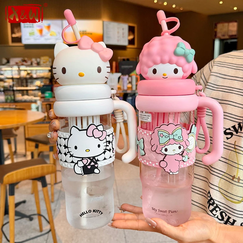 X&W Sanrio Hello kitty Space Cup Large Ice King Straw Cup With Tea Separator Summer Cold drink cup Outdoor sports Water bottle