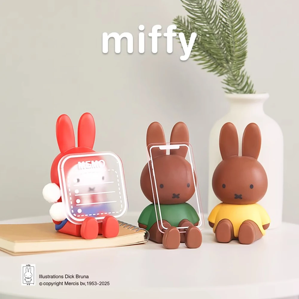 Soporte telescópico para teléfono con tema de invierno Kawaii Miffy, caja ciega, figura de conejo bonita, colección de adornos de invierno de PVC para escritorio, regalo para niña