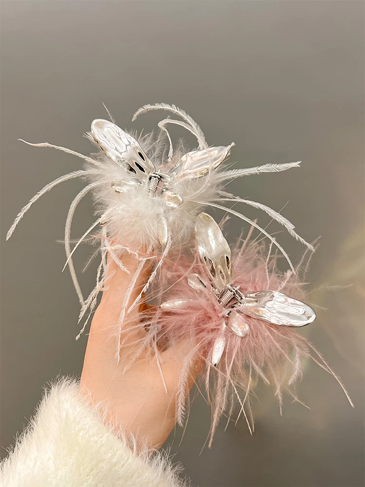 

Super Immortal Feather Butterfly Hairpin Female Back of Head Half Tied Hair Grab Clip Shark Clip