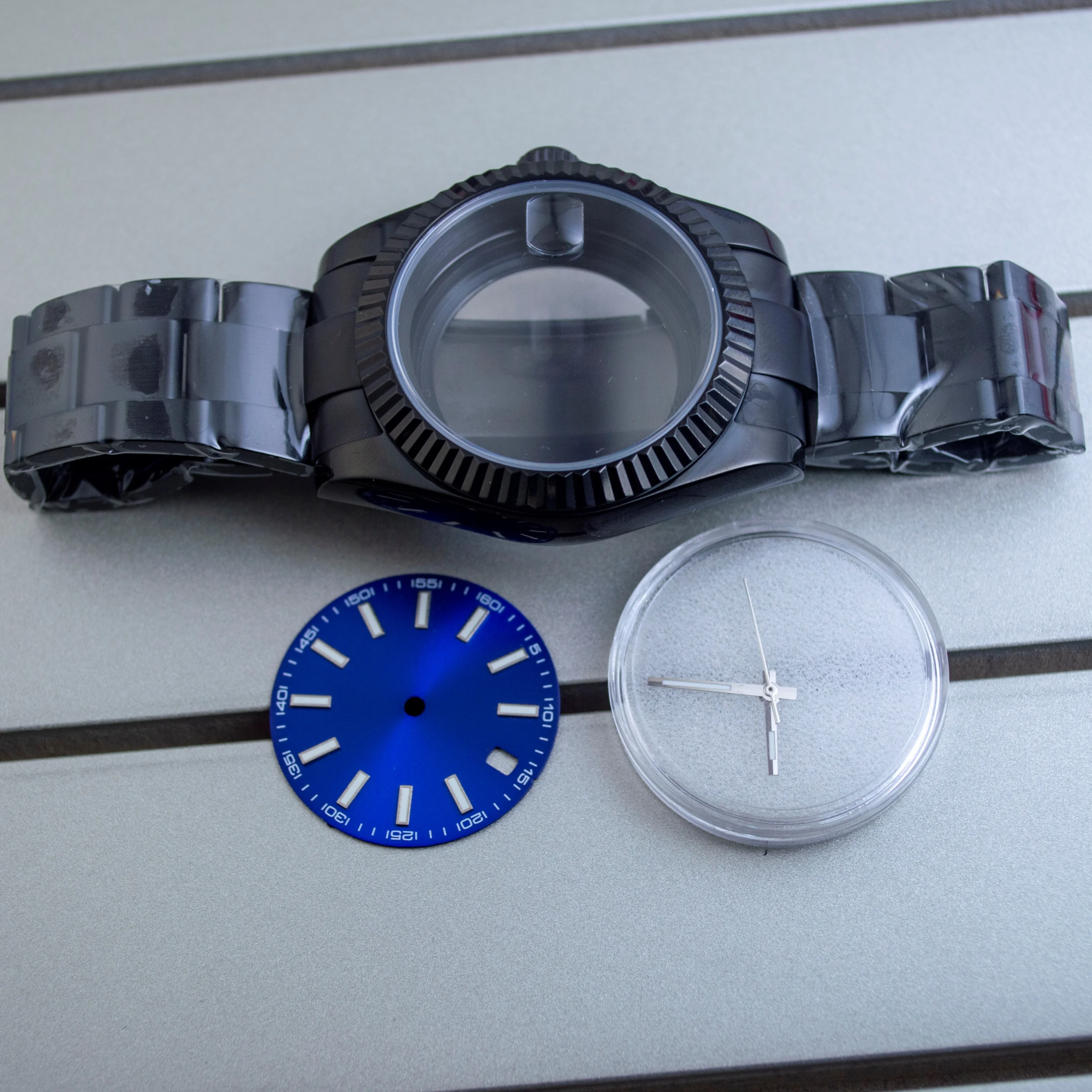

Black Watch Case 36mm/39mm Case Strap Hands For Datejust Case Sapphire Glass Fit NH35 Movement 28.5mm Dial Watch Parts
