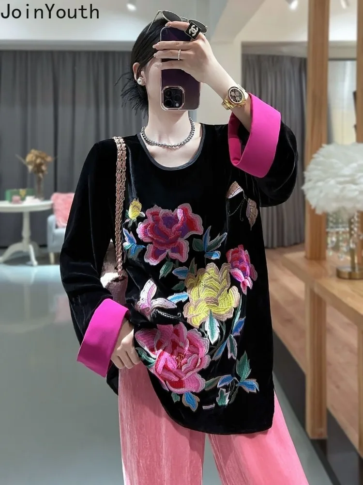 Temperament Ladies Tops Vintage Blouse Women Chinese Style O-neck Long Sleeve Oversized Tops Velvet Embroidery Shirts Blouses