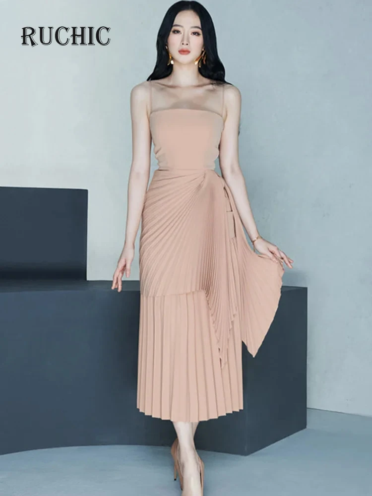 

Women Fashion Strapless Dress Pleated Waist Retraction Irregular Hem Slim Mid-Calf Dress Autumn 2024 New Tide