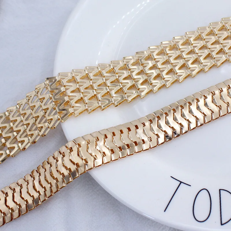 Goldfarbene Taillenkette für Damen, modischer Metallhaken, verstellbarer Gürtel für Kleid, 2-Modell, goldener Taillenkettengürtel