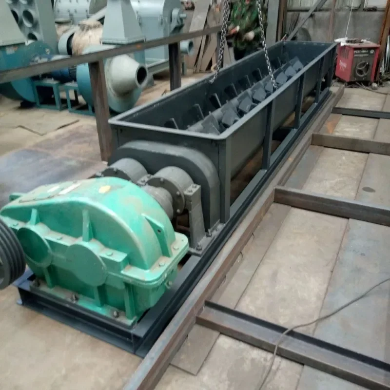 Organic fertilizer double shaft mixer