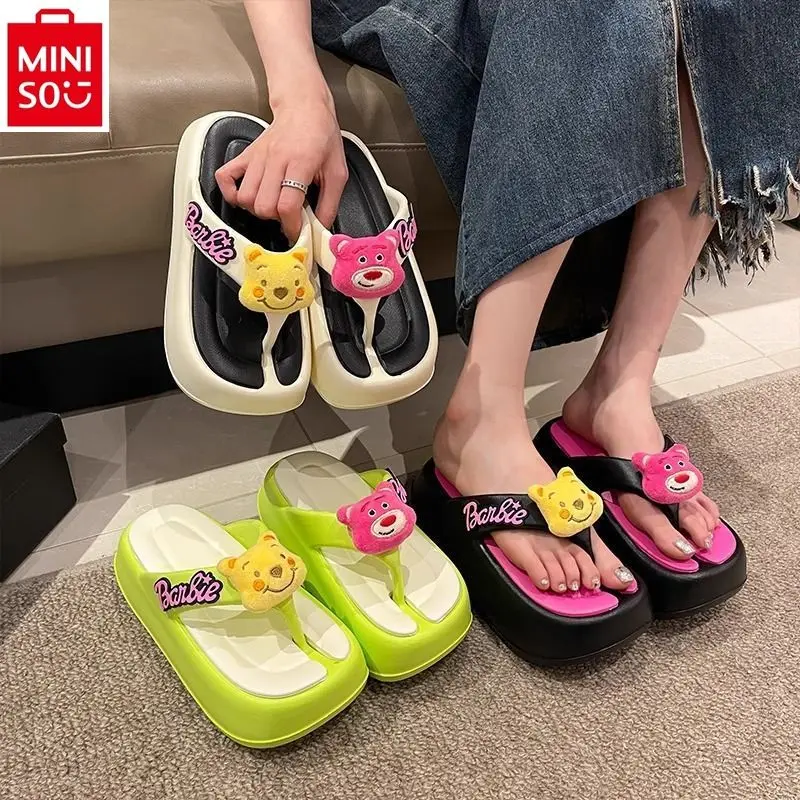 

MINISO Disney Summer Cartoon Winnie Bear Thick Bottom Herringbone Slippers Comfortable and Non slip, Beach Vacation Slippers