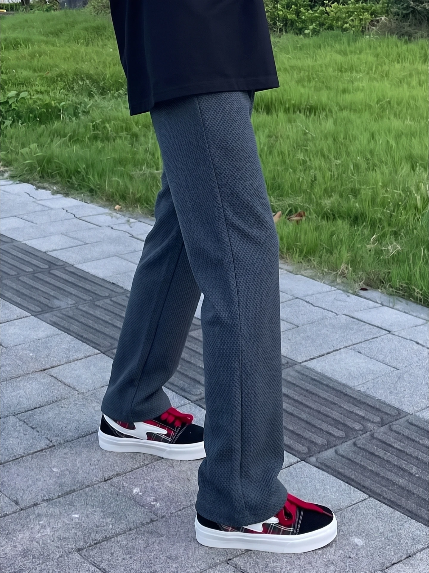 No image
